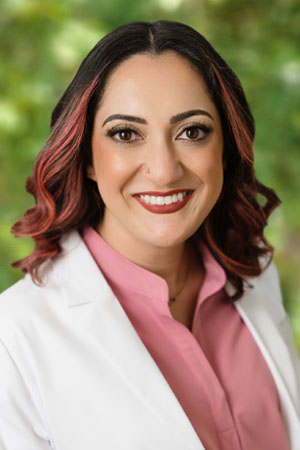 Amanda Farzad, RN, Physician Assistant with Arthritis & Rheumatology Center