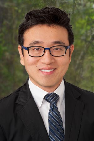 Taik Kim, MD, board-certified Rheumatologist with Arthritis & Rheumatology Center